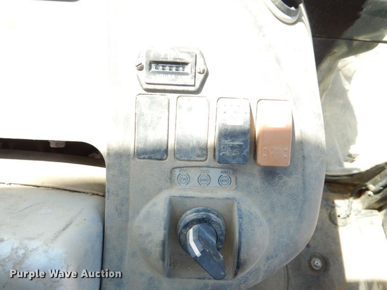 image for item KR9209 2004 JCB 215  backhoe