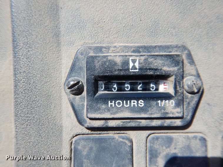 image for item KR9209 2004 JCB 215  backhoe