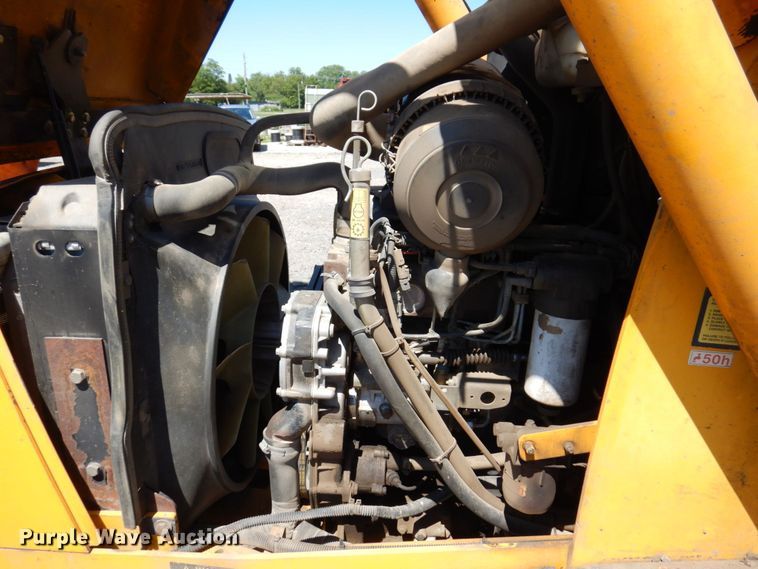 image for item KR9209 2004 JCB 215  backhoe