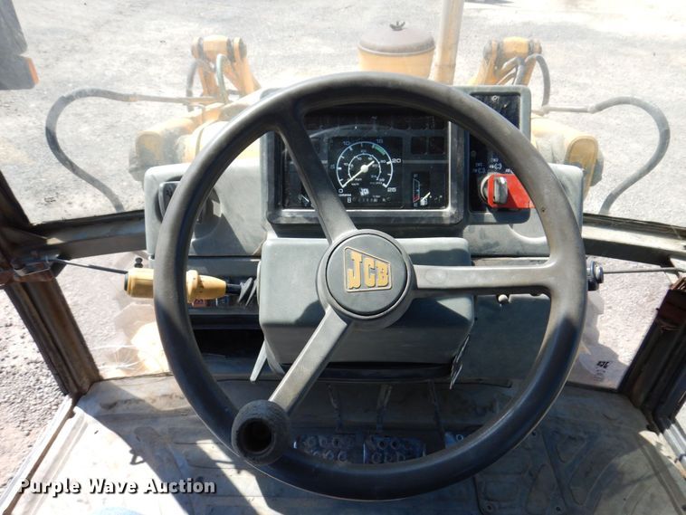 image for item KR9210 1994 JCB 215  backhoe