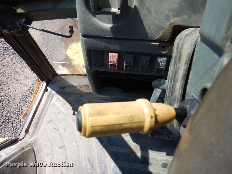 image for item KR9210 1994 JCB 215  backhoe