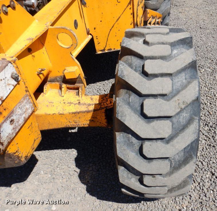 image for item KR9210 1994 JCB 215  backhoe