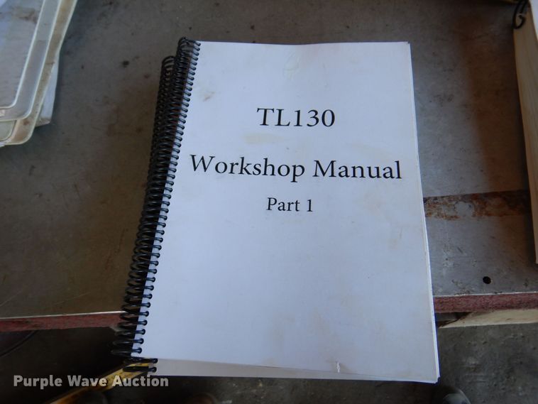 image for item KR9211 2004 Takeuchi TL130  tracked skid steer loader