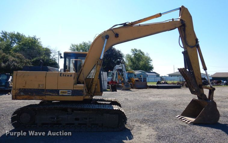 image for item KR9212 1989 Caterpillar E120B  excavator