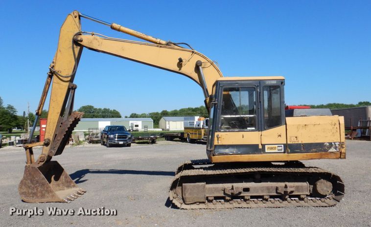 image for item KR9212 1989 Caterpillar E120B  excavator