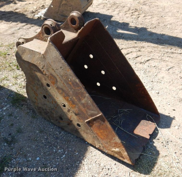 image for item KR9212 1989 Caterpillar E120B  excavator