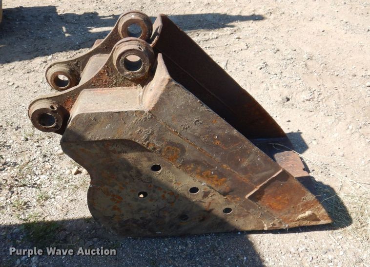 image for item KR9212 1989 Caterpillar E120B  excavator