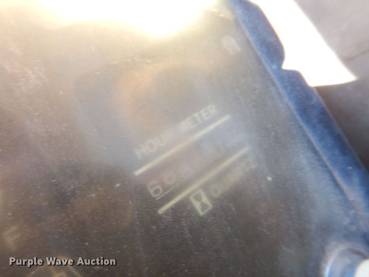 image for item KR9212 1989 Caterpillar E120B  excavator