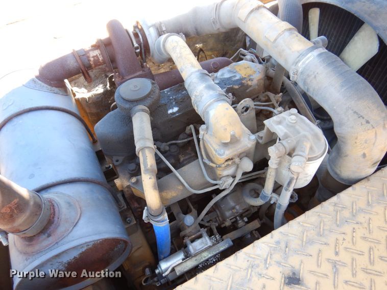 image for item KR9212 1989 Caterpillar E120B  excavator