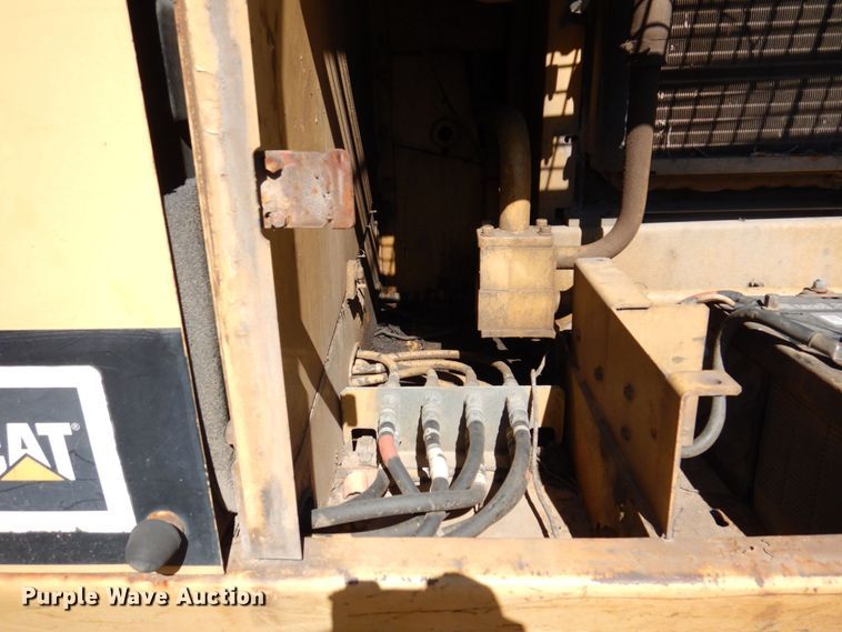 image for item KR9212 1989 Caterpillar E120B  excavator