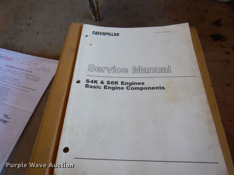 image for item KR9212 1989 Caterpillar E120B  excavator