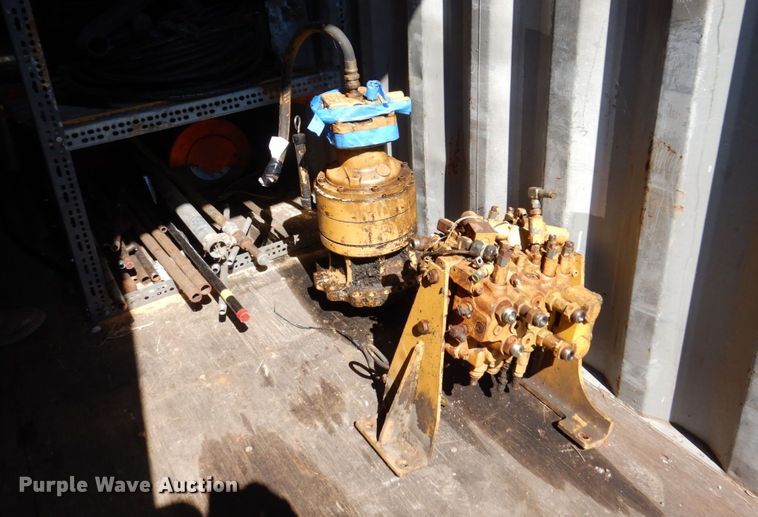 image for item KR9212 1989 Caterpillar E120B  excavator