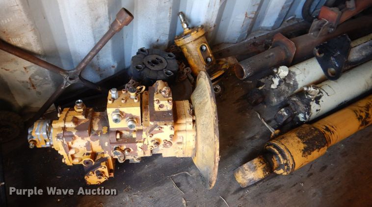image for item KR9212 1989 Caterpillar E120B  excavator