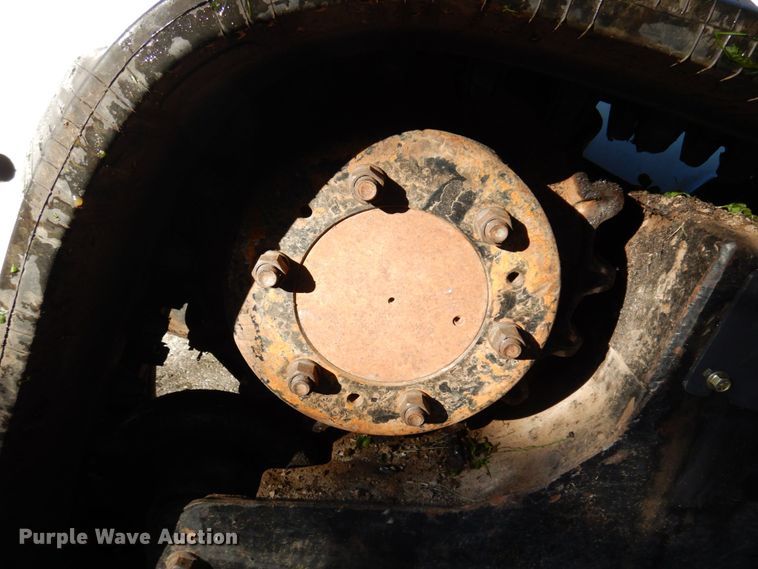 image for item KR9221 2006 Bobcat T300  tracked skid steer loader