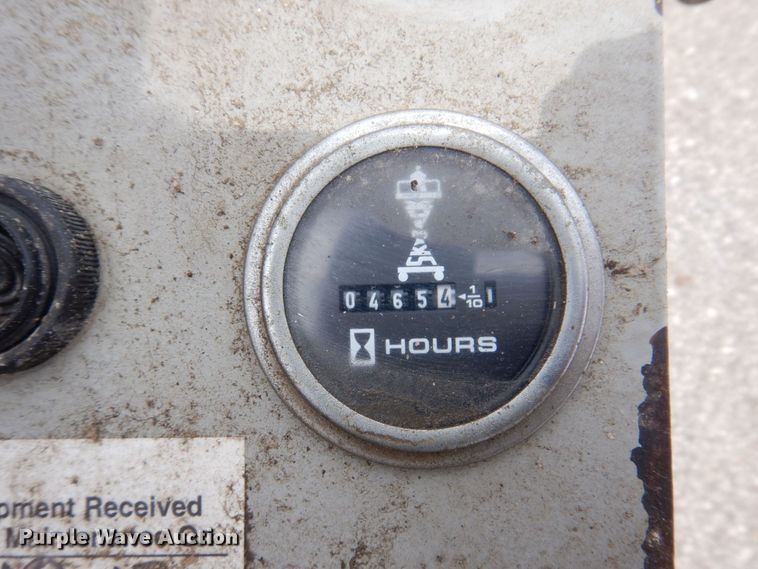 image for item KR9236 1997 Skyjack SJIII 3219  scissor lift