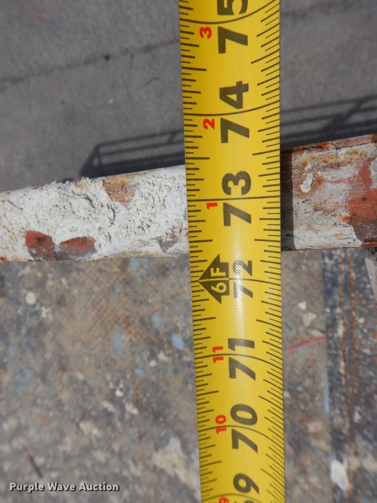 image for item KR9238 2000 Skyjack SJ9250  scissor lift