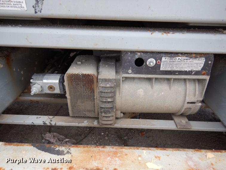 image for item KR9239 2004 Skyjack SJ8831  scissor lift