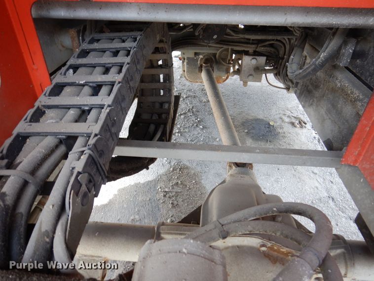 image for item KR9239 2004 Skyjack SJ8831  scissor lift