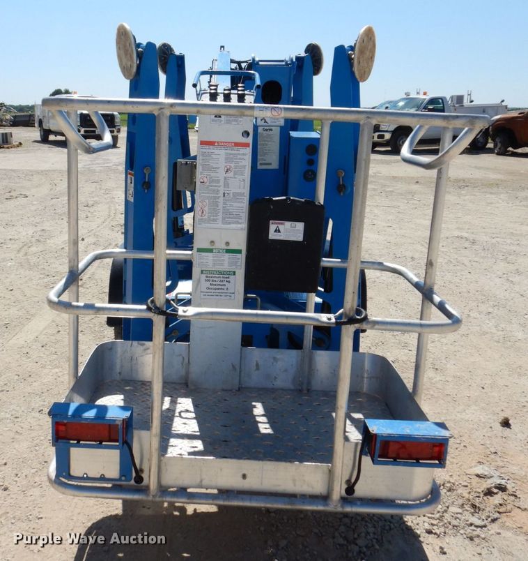 image for item KR9250 2008 Genie TZ34  boom lift