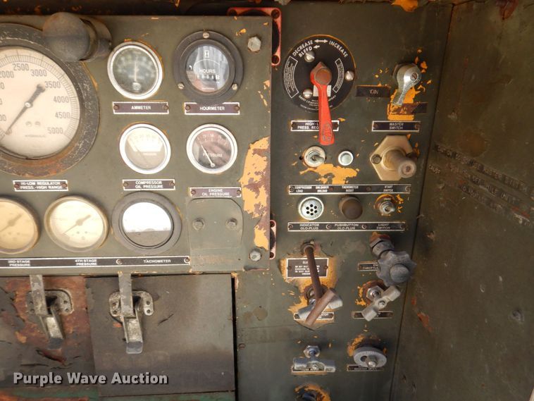 image for item KR9251 Air compressor