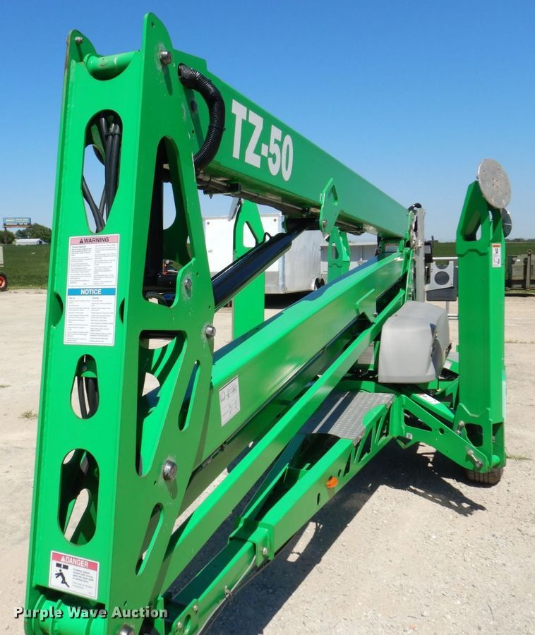 image for item KR9253 2017 Genie TZ-50 Hybrid  boom lift