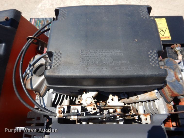 image for item KR9256 2001 Ditch Witch 1820H  trencher