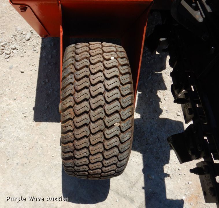 image for item KR9256 2001 Ditch Witch 1820H  trencher