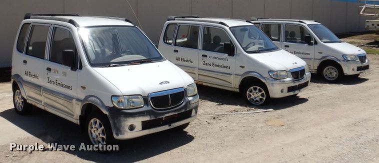 image for item KR9259 (3) Qingyuan ZX40 vans