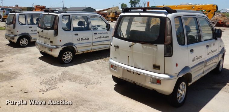 image for item KR9259 (3) Qingyuan ZX40 vans