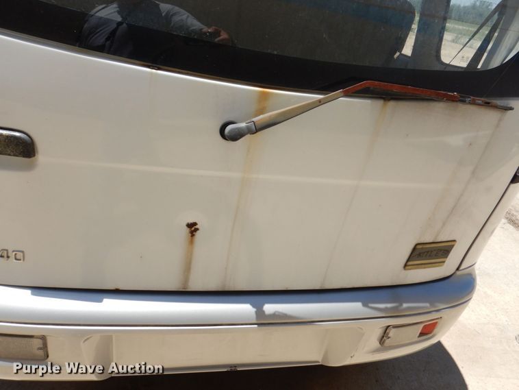 image for item KR9259 (3) Qingyuan ZX40 vans