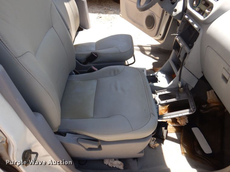 image for item KR9259 (3) Qingyuan ZX40 vans