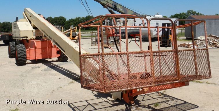 image for item KR9260 1997 JLG 80HX  boom lift
