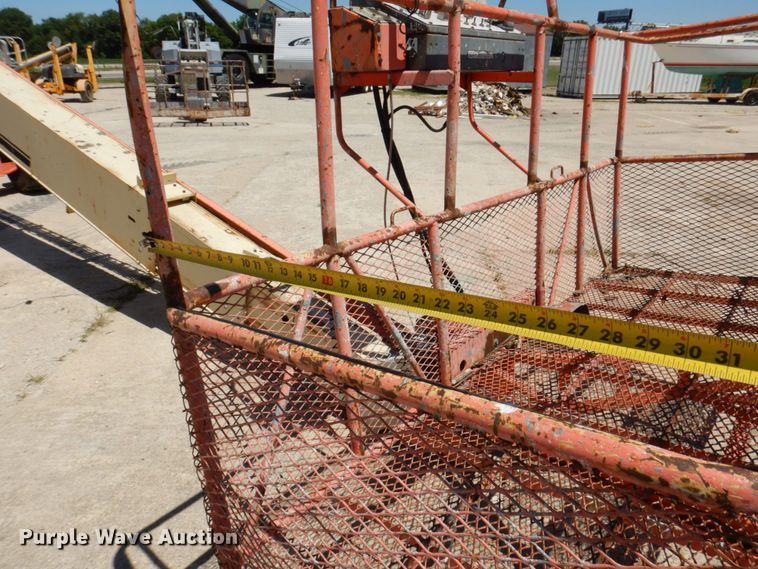 image for item KR9260 1997 JLG 80HX  boom lift