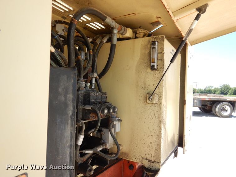 image for item KR9260 1997 JLG 80HX  boom lift