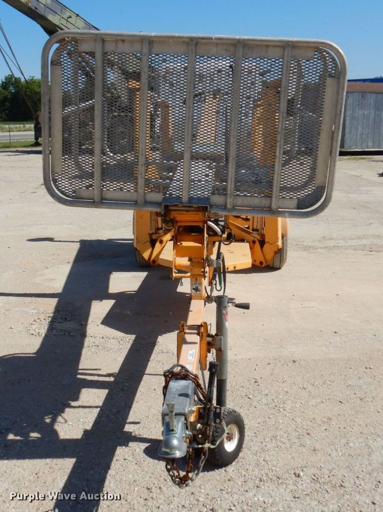 image for item KR9265 2006 Biljax 3632T  boom lift