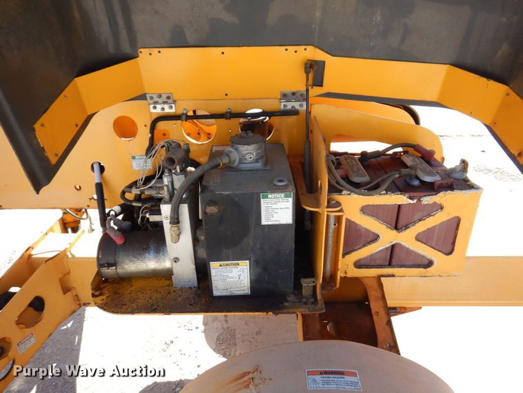 image for item KR9265 2006 Biljax 3632T  boom lift