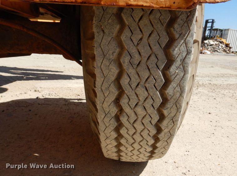 image for item KR9265 2006 Biljax 3632T  boom lift