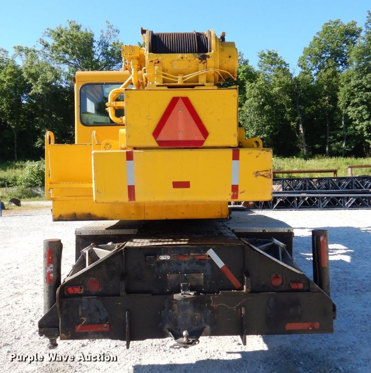 image for item KR9267 1977 Grove TMS250A  crane