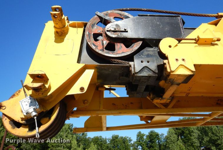 image for item KR9267 1977 Grove TMS250A  crane