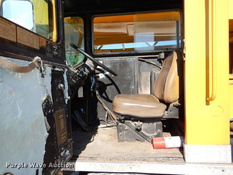 image for item KR9267 1977 Grove TMS250A  crane