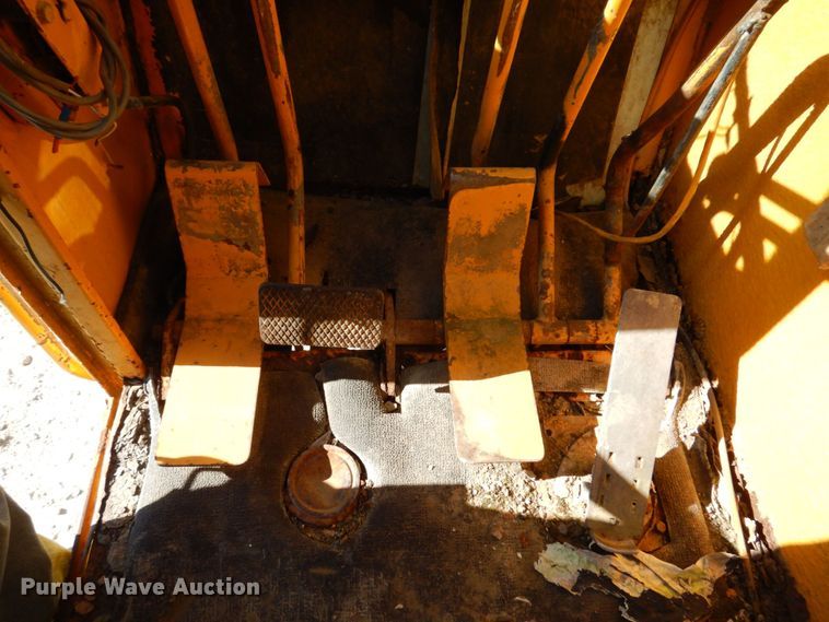 image for item KR9267 1977 Grove TMS250A  crane