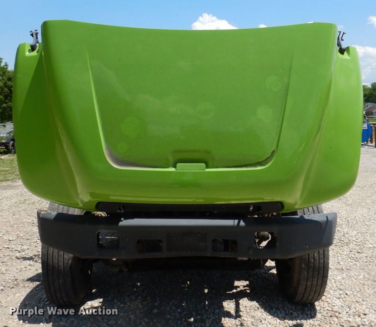 image for item KR9315 1995 Ford F800  oil distributor truck