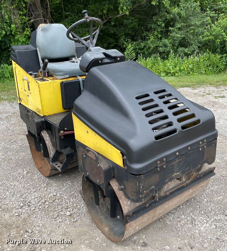 image for item LF9056 Wacker RD11V  double drum vibratory roller