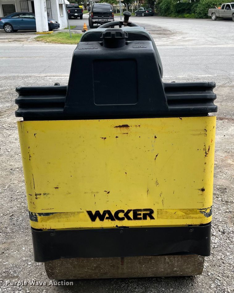 image for item LF9056 Wacker RD11V  double drum vibratory roller