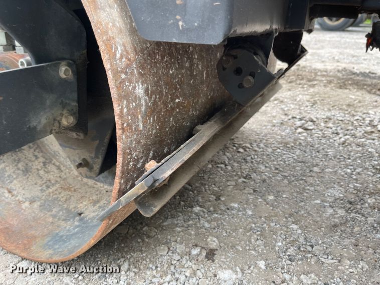 image for item LF9056 Wacker RD11V  double drum vibratory roller