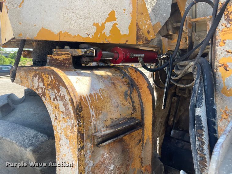 image for item LF9057 CMI RS-500B  soil stabilizer / recycler