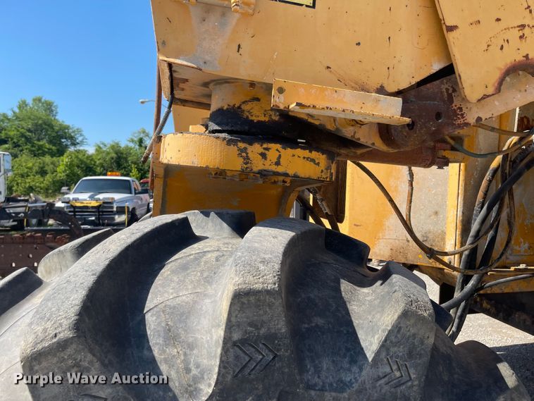 image for item LF9057 CMI RS-500B  soil stabilizer / recycler