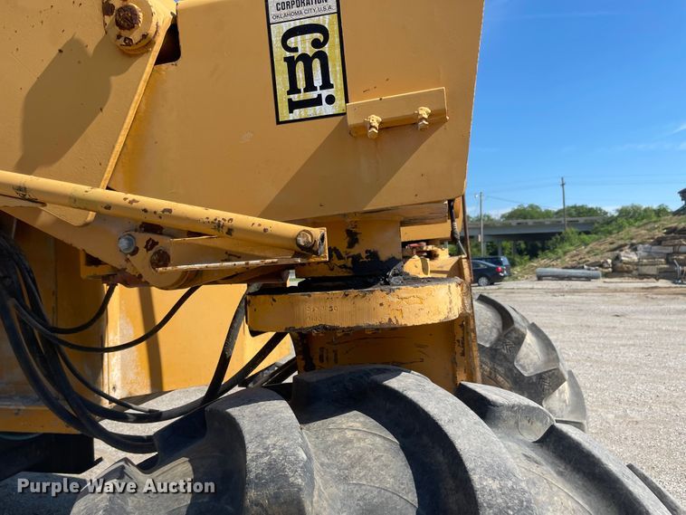 image for item LF9057 CMI RS-500B  soil stabilizer / recycler