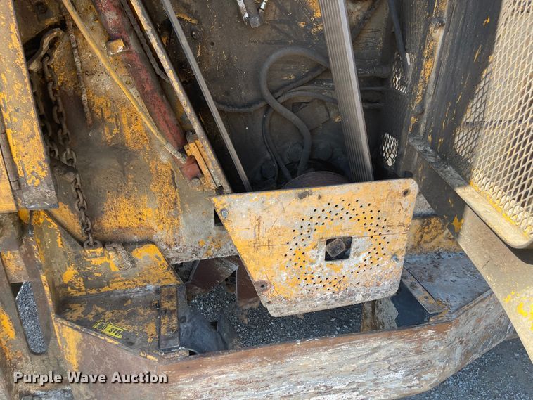 image for item LF9057 CMI RS-500B  soil stabilizer / recycler