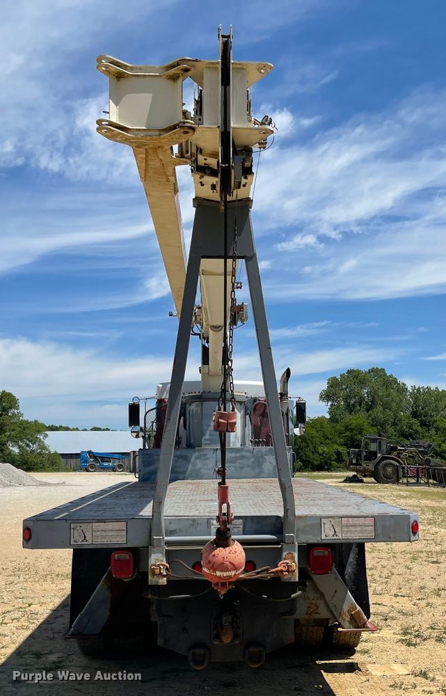 image for item LF9065 1993 Kenworth T400  crane truck